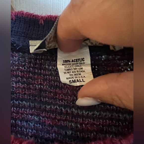 Vintage Sasson Multicolor Knit Sweater, Made in USA, Faire Isle - Picture 7 of 7
